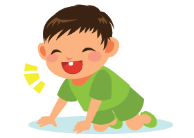 在爬行的BB咧嘴而笑, 嘴內有兩顆小門牙